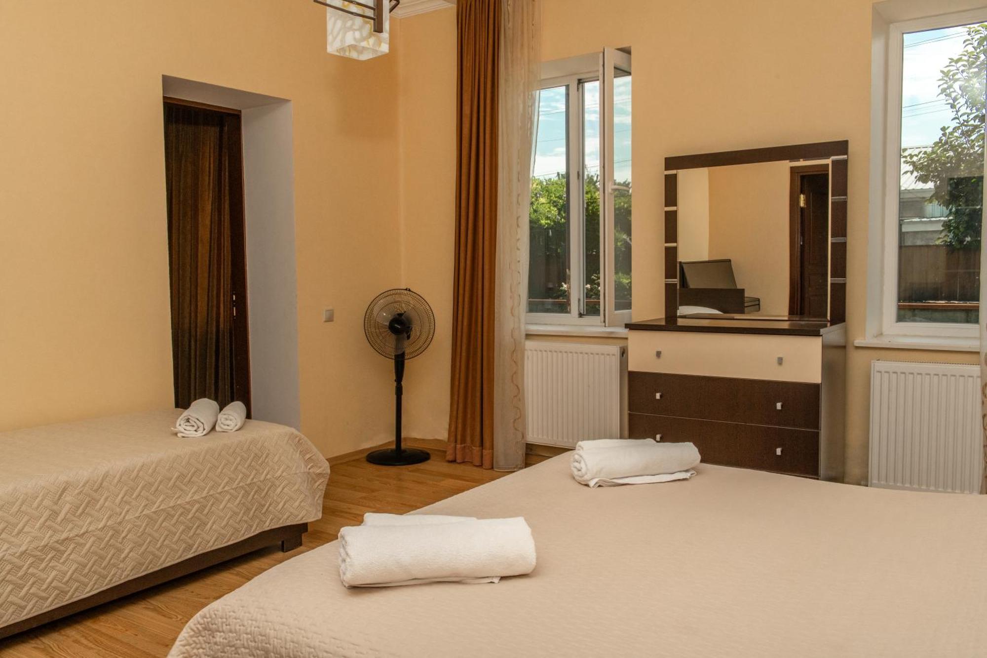 Alvani Inn K'vemo Alvani Экстерьер фото